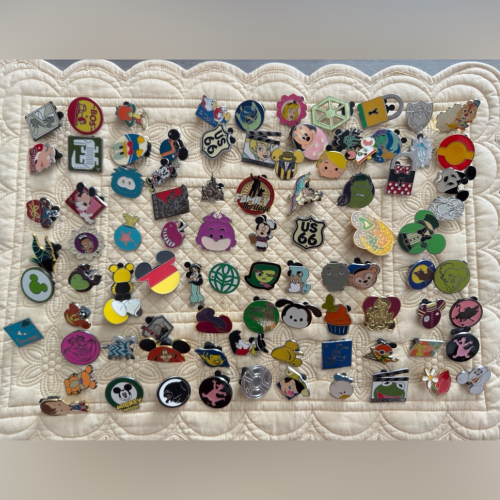 Lot of Disney trading Pins